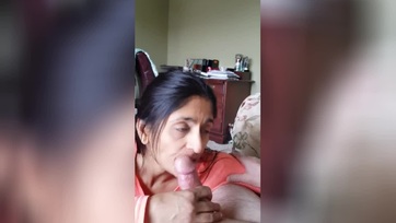 Gipsy menyecske őrülten szopogatja a lompost Thumb