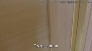 Megujjaztam a csábító mostoha anyámat és úgy beindult hogy bele is ejakulálhattam a nunijába Thumb
