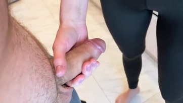 A hajadon mostoha anyucikám leráncigálta a nacimat és esedezett hogy akasszam be a nedves nunijába Thumb