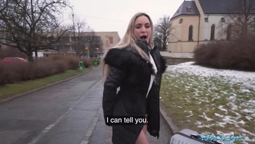 A szexis férjezett milf bige egy kis stekszért hajlandó volt felmenni a luxus szállodába az utca ügynökkel Thumb
